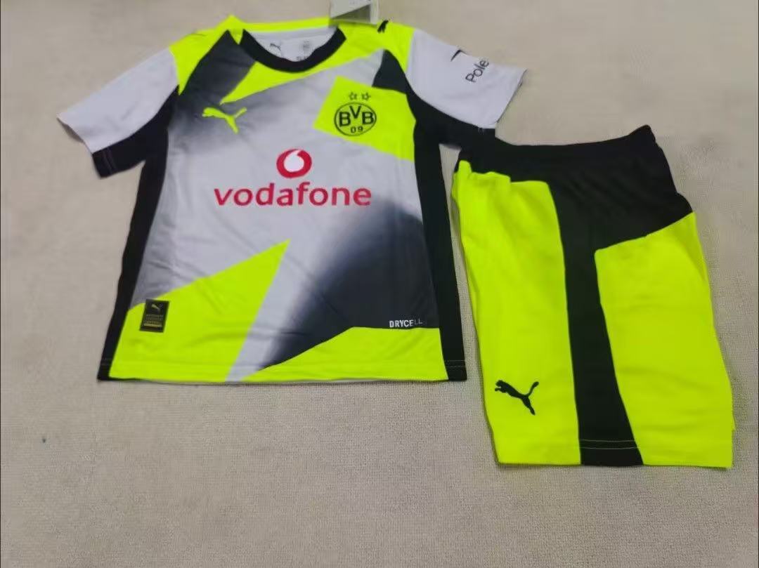 Borussia Dortmund Away 2025/2026 Bambino